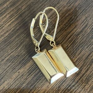 Elegant 18k Gold bar Drop Earrings 2.1g Iliana